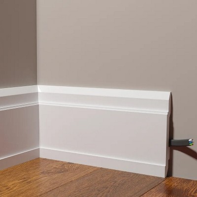 Плинтус Decor Dizayn DD702 Плинтус Декор Дизайн 150*22*2000мм